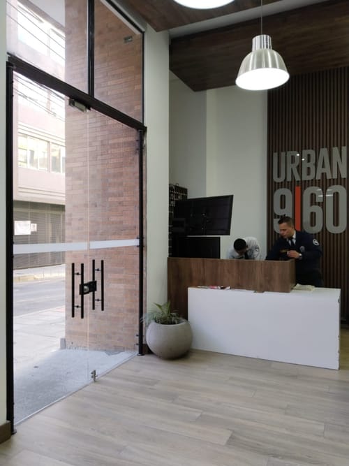 Apartaestudio en venta en Chapinero Central, Bogotá, 15 m² · foto 2 de 24