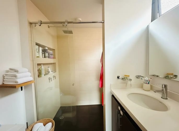 Apartamento de 3 alcobas en venta en Santa Barbara Central, Bogotá, 150 m² · foto 13 de 24
