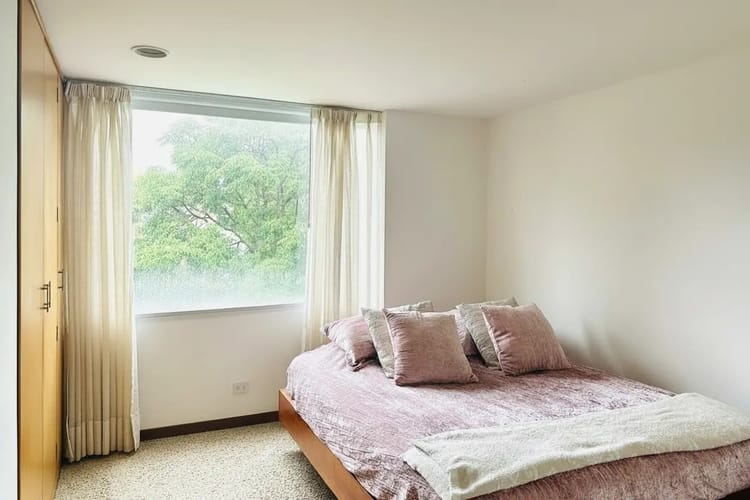 Apartamento de 3 alcobas en venta en Santa Barbara Central, Bogotá, 150 m² · foto 14 de 24