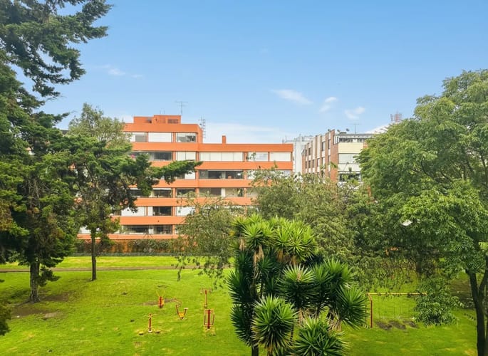 Apartamento de 3 alcobas en venta en Santa Barbara Central, Bogotá, 150 m² · foto 24 de 24