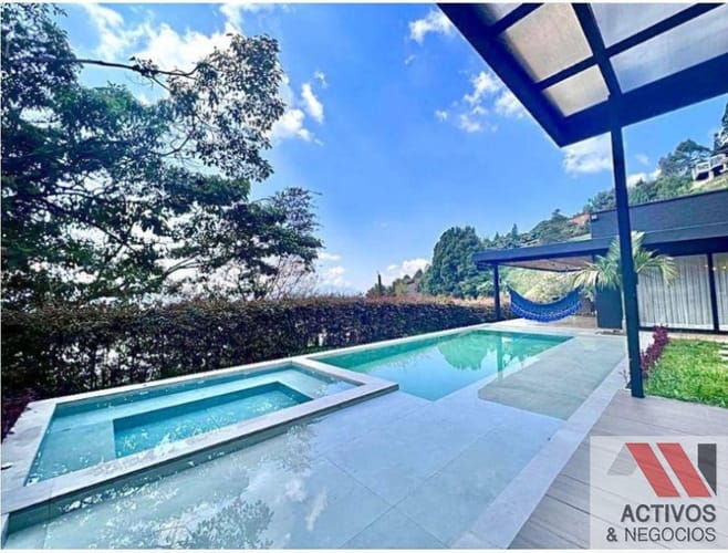 Casa de 4 alcobas en venta en Las Palmas, Envigado, 600 m² · foto 8 de 24