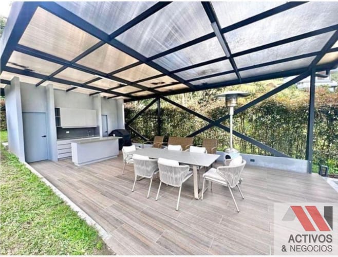 Casa de 4 alcobas en venta en Las Palmas, Envigado, 600 m² · foto 13 de 24