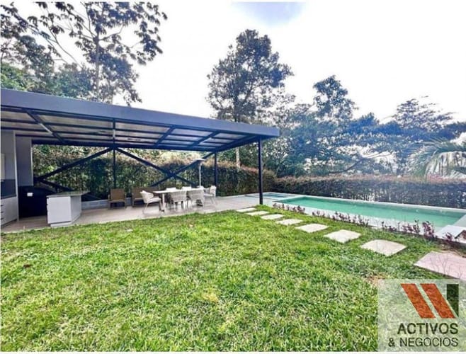 Casa de 4 alcobas en venta en Las Palmas, Envigado, 600 m² · foto 15 de 24