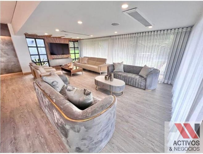 Casa de 4 alcobas en venta en Las Palmas, Envigado, 600 m² · foto 22 de 24