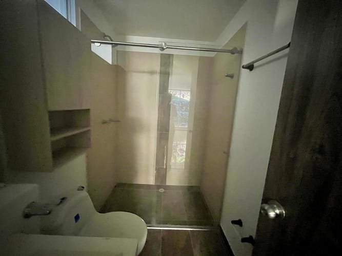 Apartamento de 3 alcobas en venta en Jose Maria Cordoba Parte Baja, Ibagué, 98 m² · foto 21 de 24