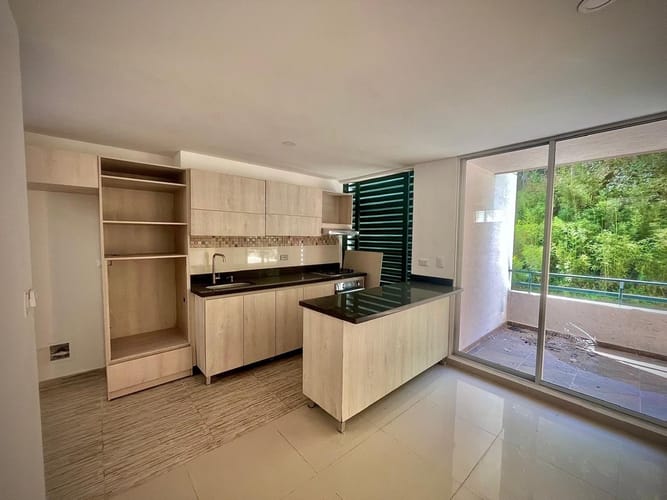 Apartamento de 3 alcobas en venta en Jose Maria Cordoba Parte Baja, Ibagué, 98 m² · foto 9 de 24