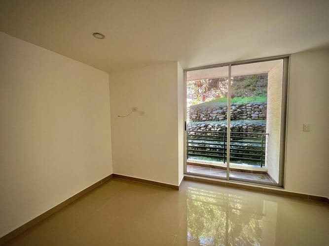 Apartamento de 3 alcobas en venta en Jose Maria Cordoba Parte Baja, Ibagué, 98 m² · foto 15 de 24