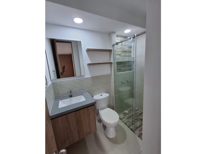 Apartamento en venta en Valle Del Lili, Cali · foto 12 de 15