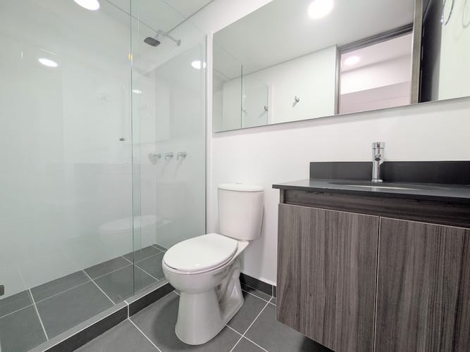 Apartamento de 2 alcobas en arriendo en Asomadera No.2, Medellín, 65 m² · foto 7 de 13