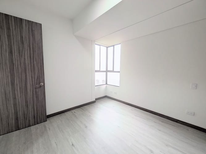 Apartamento de 2 alcobas en arriendo en Asomadera No.2, Medellín, 65 m² · foto 8 de 13