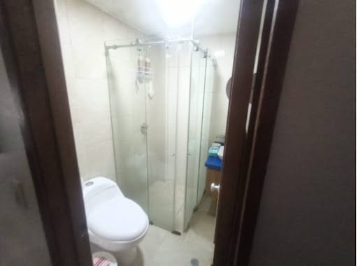 Apartaestudio en venta en La Macarena, Bogotá, 32 m² · foto 18 de 20