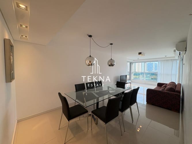 Venta de apartamento en Look Brava, dos dormitorios mas dependencia