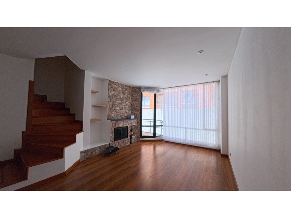 Apartamento en venta en Bella Suiza, Bogotá · foto 2 de 12