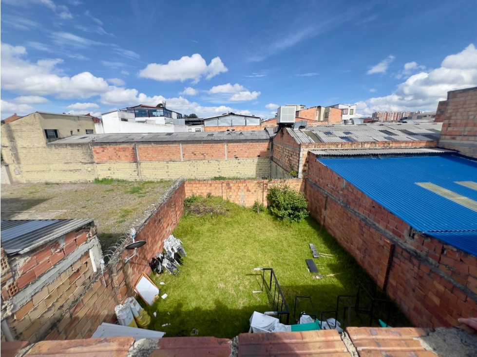 Casa en venta en Prado Pinzon, Bogotá · foto 3 de 9