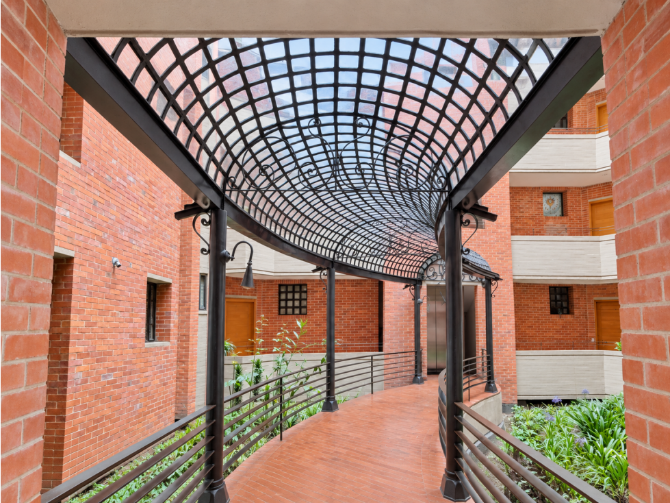 Apartamento en venta en Country Club, Bogotá · foto 4 de 24