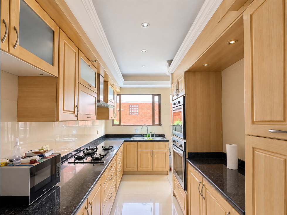 Apartamento en venta en Country Club, Bogotá · foto 6 de 24