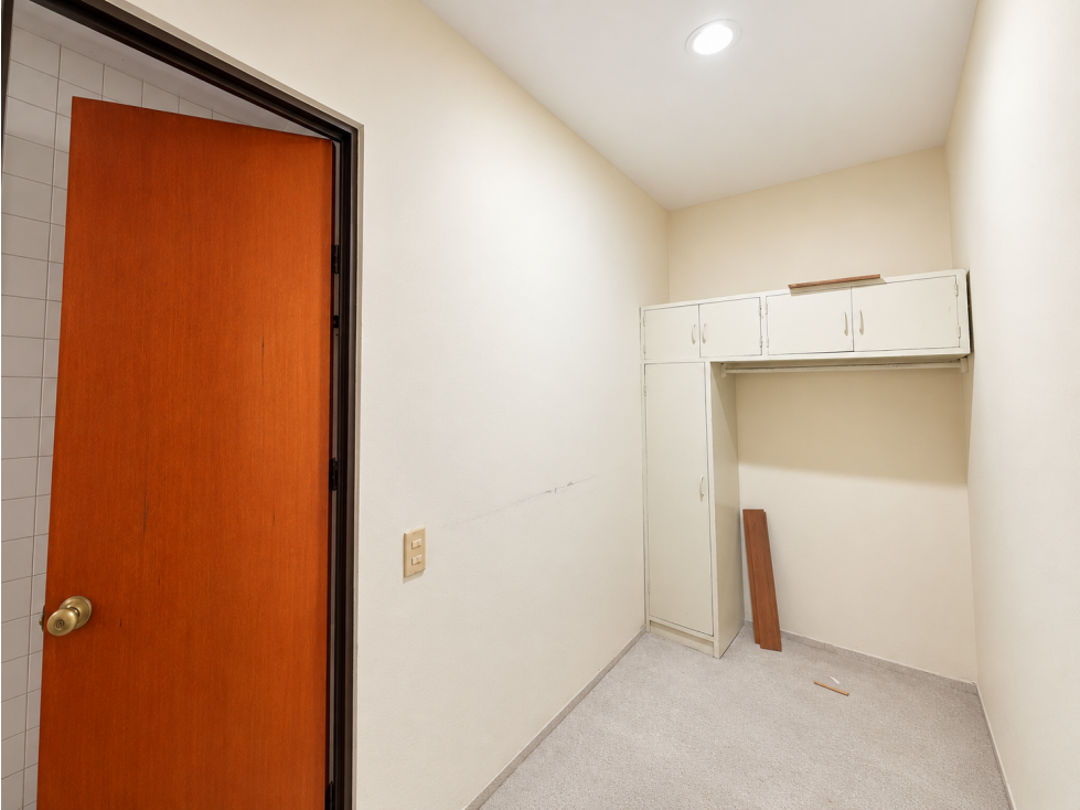 Apartamento en venta en Country Club, Bogotá · foto 21 de 24