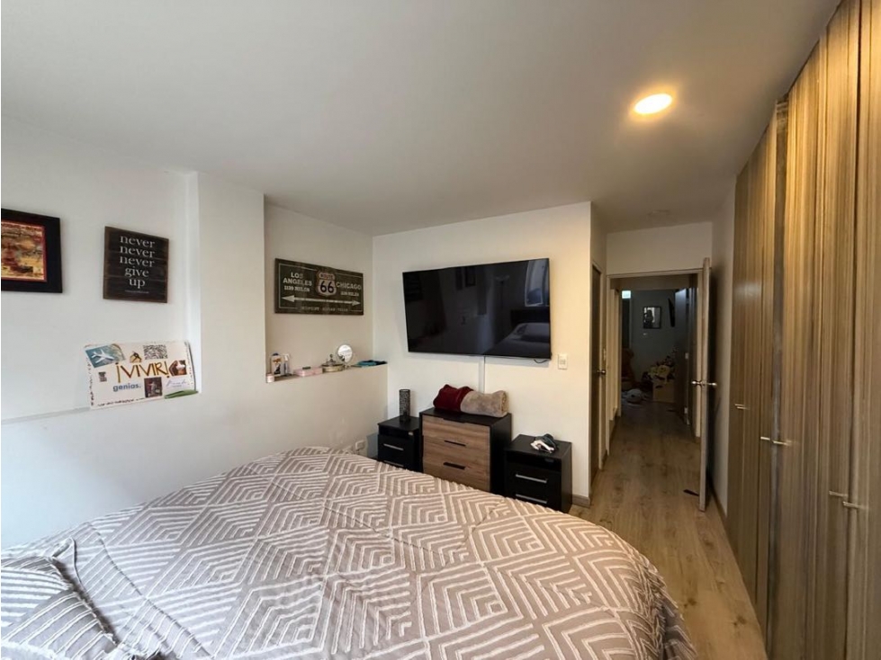 Apartamento en venta en Bella Suiza, Bogotá · foto 6 de 14