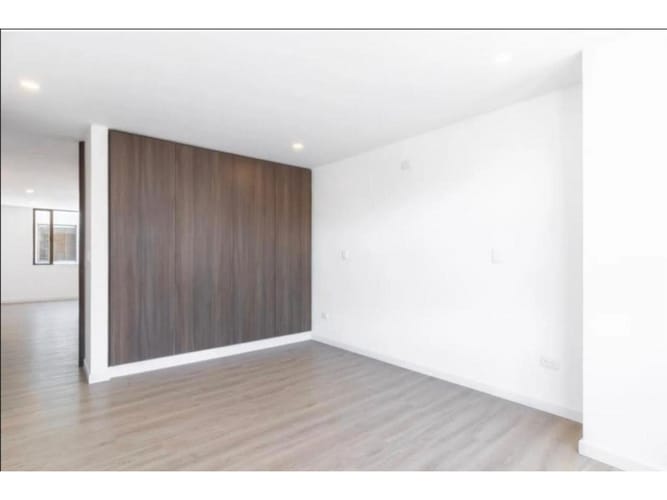Apartaestudio en venta en Santa Barbara, Bogotá, 58 m² · foto 5 de 5