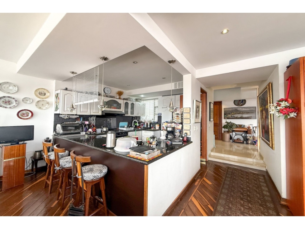 Apartamento en venta en Cedritos, Bogotá · foto 9 de 18