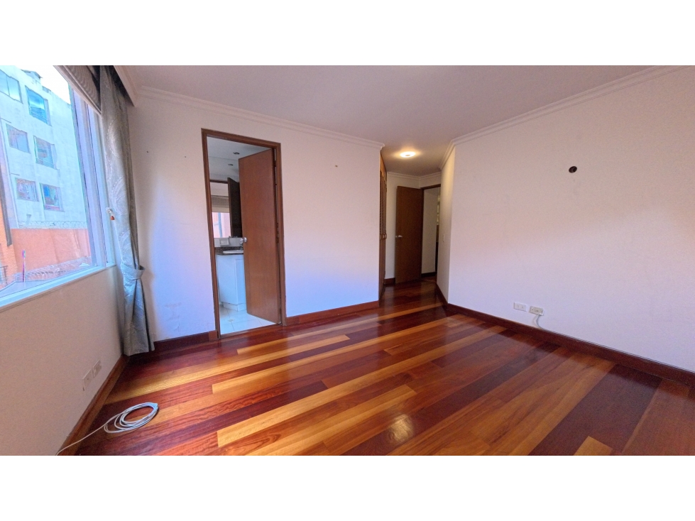 Apartamento en venta en Bella Suiza, Bogotá · foto 8 de 21