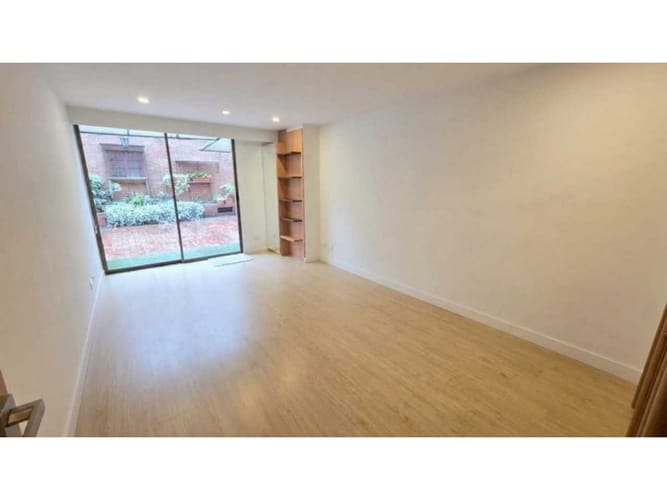 Apartamento de 3 alcobas en venta en Santa Barbara Oriental, Bogotá, 192 m² · foto 12 de 17