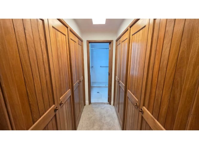 Apartamento de 3 alcobas en venta en Santa Barbara Oriental, Bogotá, 192 m² · foto 16 de 17