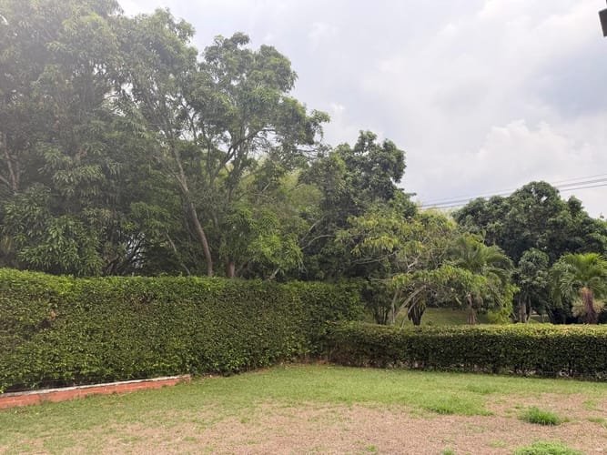 Casa de 5 alcobas en venta en Las Mercedes, Jamundí · foto 18 de 19
