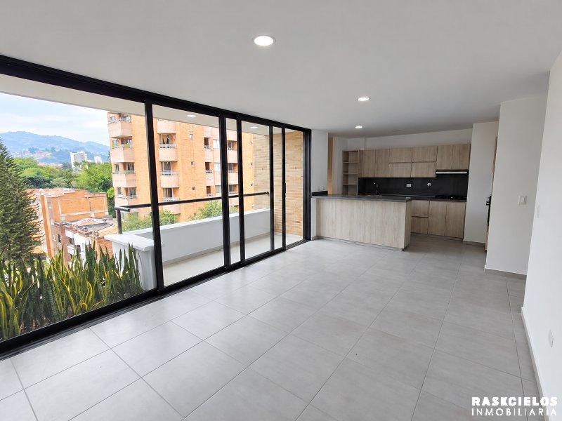 Apartamento en Arriendo en Belen Alameda, Medellín