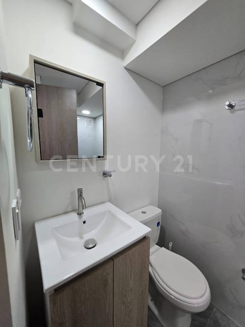 Apartaestudio en venta en El Dorado, Bogotá, 18 m² · foto 6 de 7