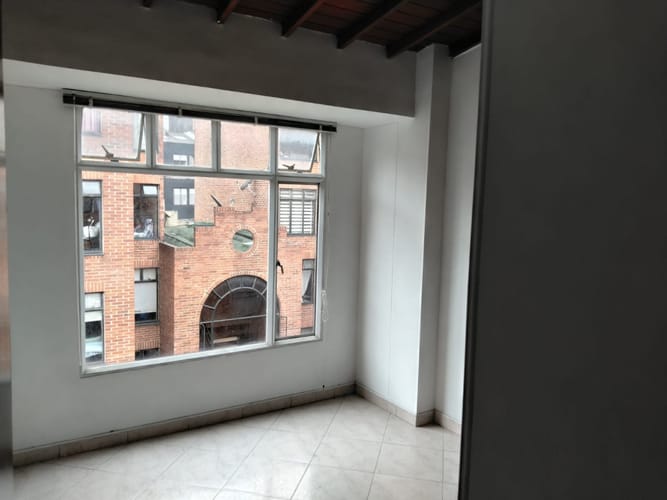 Apartamento en venta en Quinta Paredes, Bogotá · foto 7 de 19