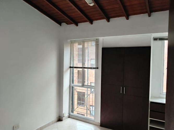 Apartamento en venta en Quinta Paredes, Bogotá · foto 15 de 19