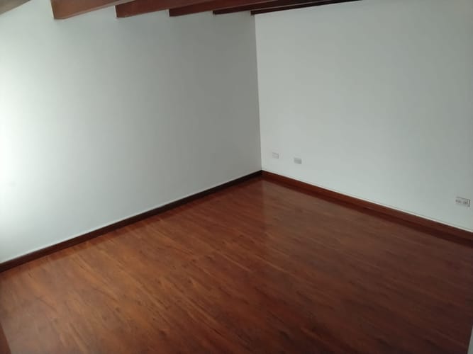 Apartamento en venta en Quinta Paredes, Bogotá · foto 17 de 19