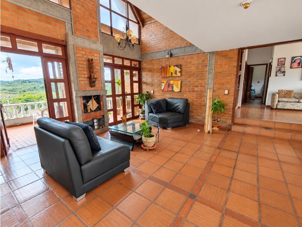 Casa en venta en Tribunas Corcega, Pereira · foto 3 de 24