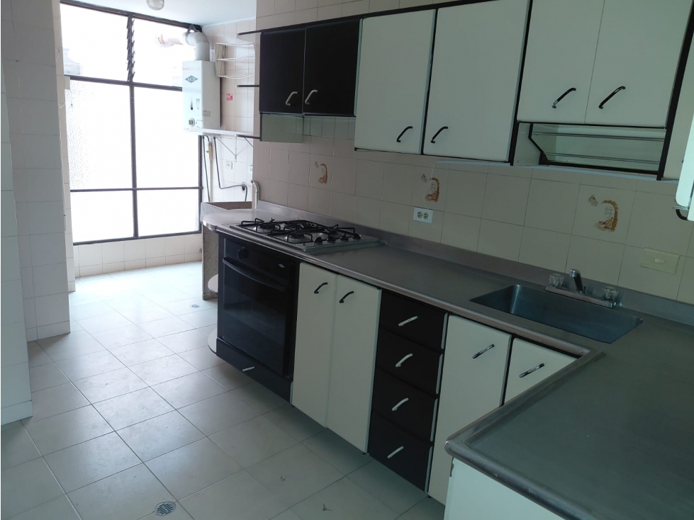 Apartamento en venta en Fundadores, Manizales · foto 2 de 24