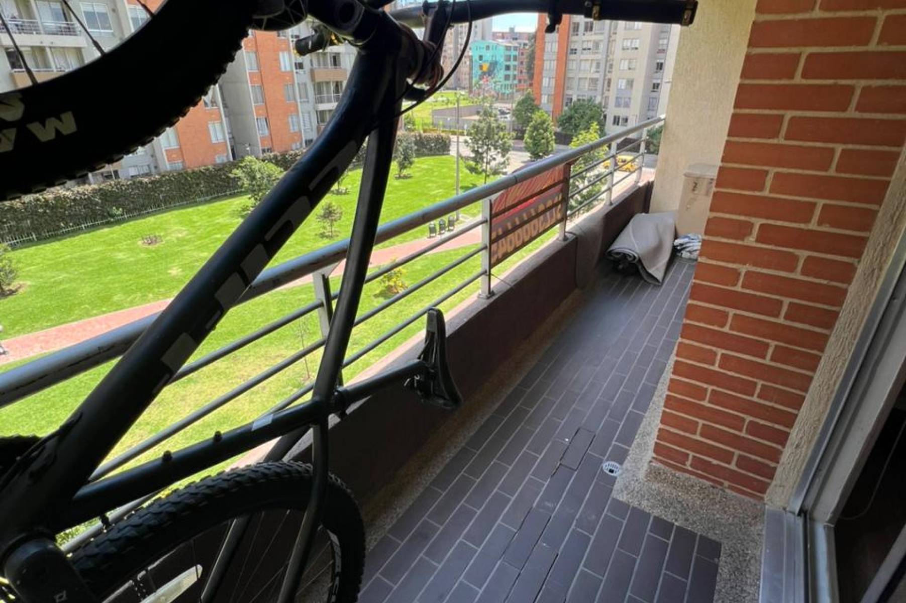 Apartamento en venta en Castilla, Bogotá · foto 6 de 19