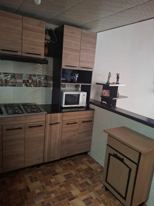 Casa de 4 alcobas en venta en Serrezuela, Madrid, 174 m² · foto 2 de 10