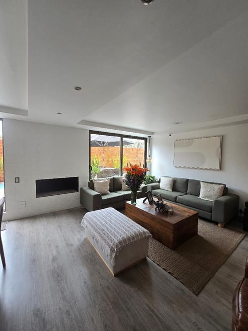 Apartamento de 3 alcobas en venta en Chicó Navarra, Bogotá, 243 m² · foto 3 de 9