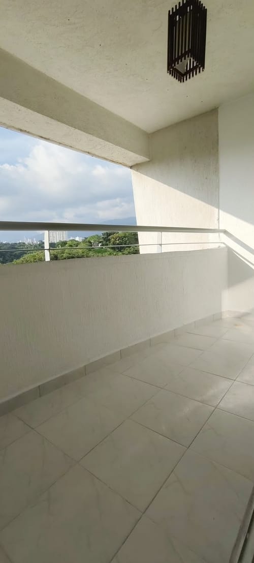 Apartamento de 3 alcobas en venta en Cañaveral, Floridablanca, 70 m² · foto 2 de 13