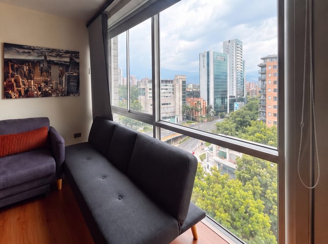 Apartamento de 1 alcoba en venta en La Aguacatala, Medellín, 57 m² · foto 5 de 20
