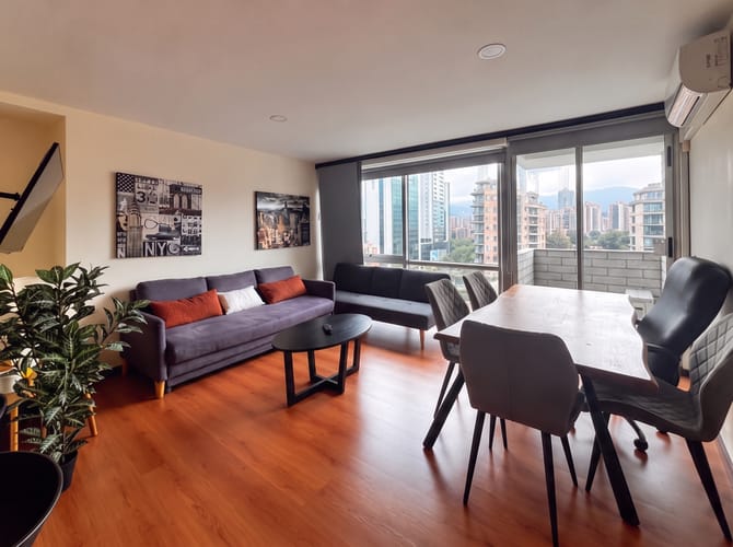 Apartamento de 1 alcoba en venta en La Aguacatala, Medellín, 57 m² · foto 6 de 20