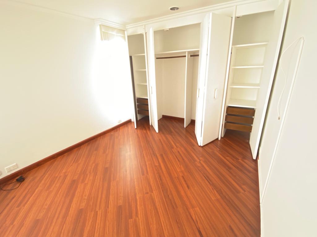 Apartamento en venta en Alhambra, Bogotá · foto 10 de 16