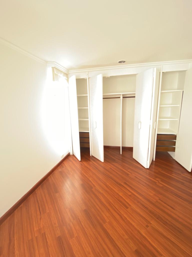 Apartamento en venta en Alhambra, Bogotá · foto 11 de 16