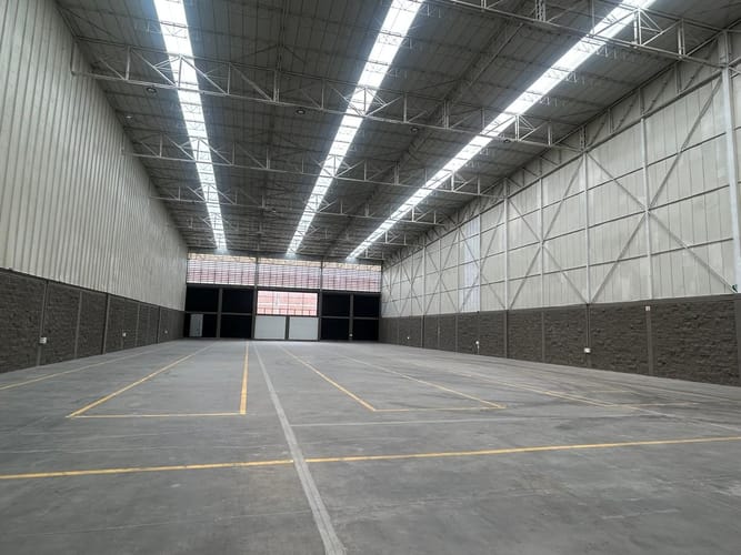 Bodega en arriendo en Siberia, Cota, 2582 m² · foto 3 de 10