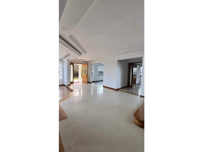 Casa en venta en Chuntame, Cajicá, 480 m² · foto 9 de 24