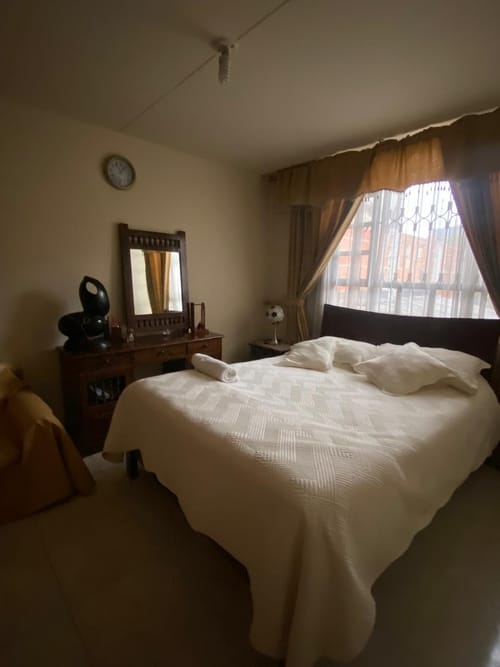 Casa de 5 alcobas en venta en Galerias, Bogotá, 400 m² · foto 10 de 14