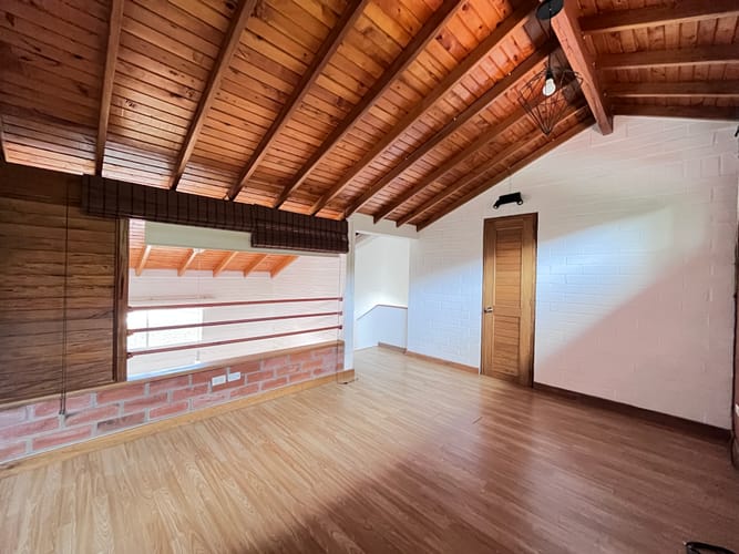Casa de 4 alcobas en venta en El Retiro, 220 m² · foto 14 de 16