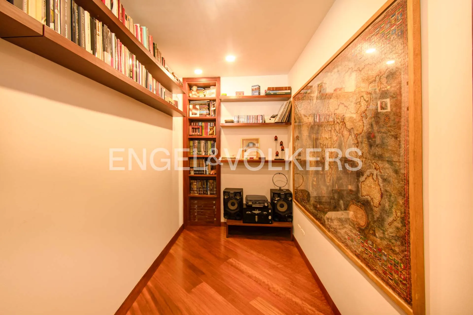 Apartamento en venta en Los Rosales, Bogotá · foto 14 de 15