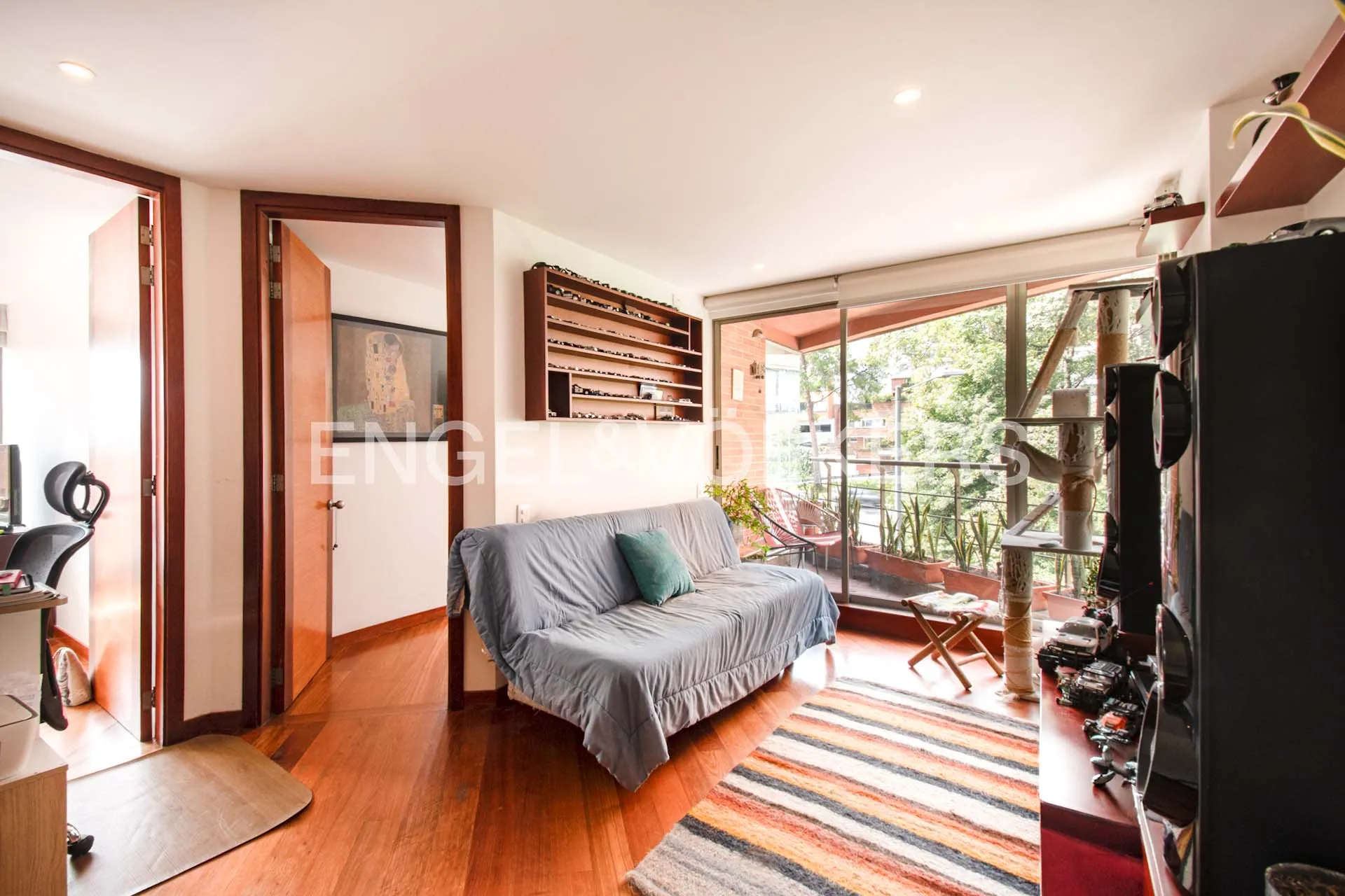 Apartamento en venta en Los Rosales, Bogotá · foto 6 de 15