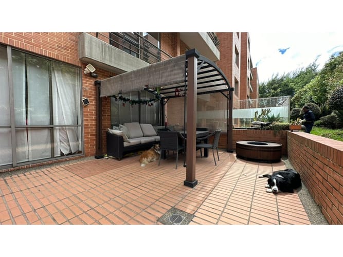 Apartamento de 3 alcobas en venta en Veramonte Macana, Bogotá, 222 m² · foto 2 de 24